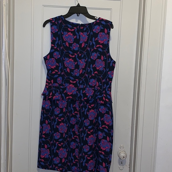 Floral Peplum Joe Fresh Dress - Picture 2 of 4